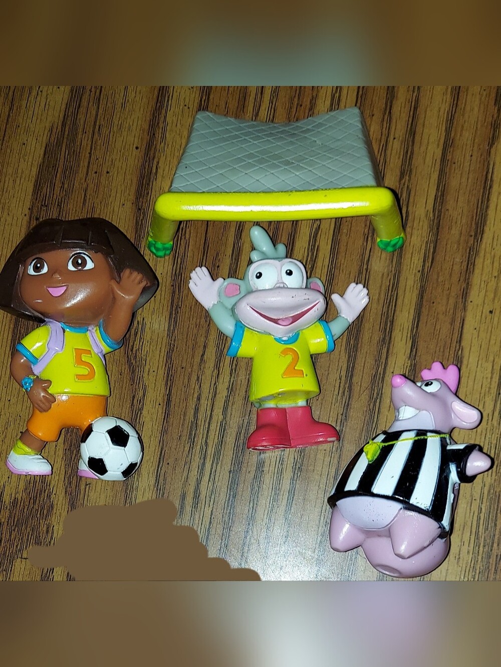 Vintage 2003 Nickelodeon Dora Soccer Figure Set with Yellow Jerseys